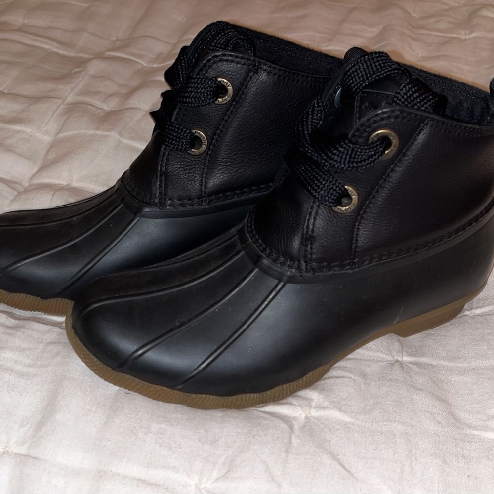 Sperry rain boots!